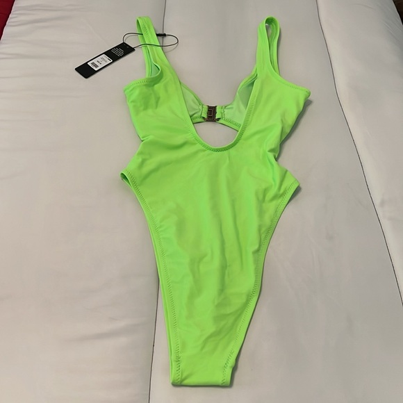 NWT! Fashion Nova Sexy One Piece Swimsuit with Coverup😎 - Picture 9 of 12